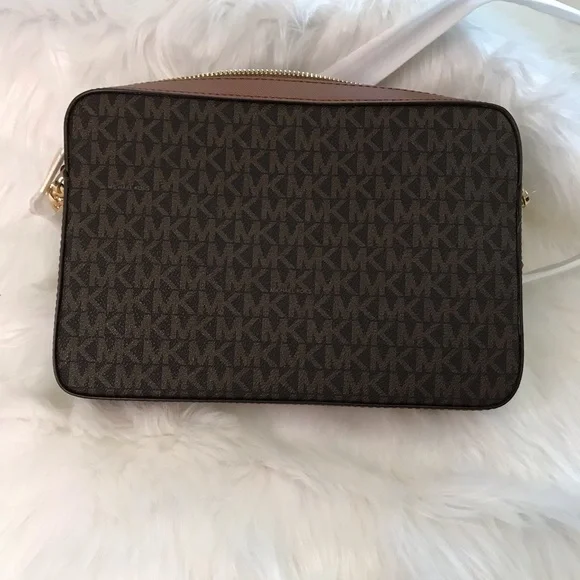 Michael Michael Kors Jet Set Large East West Crossbody - Picture 2 of 2